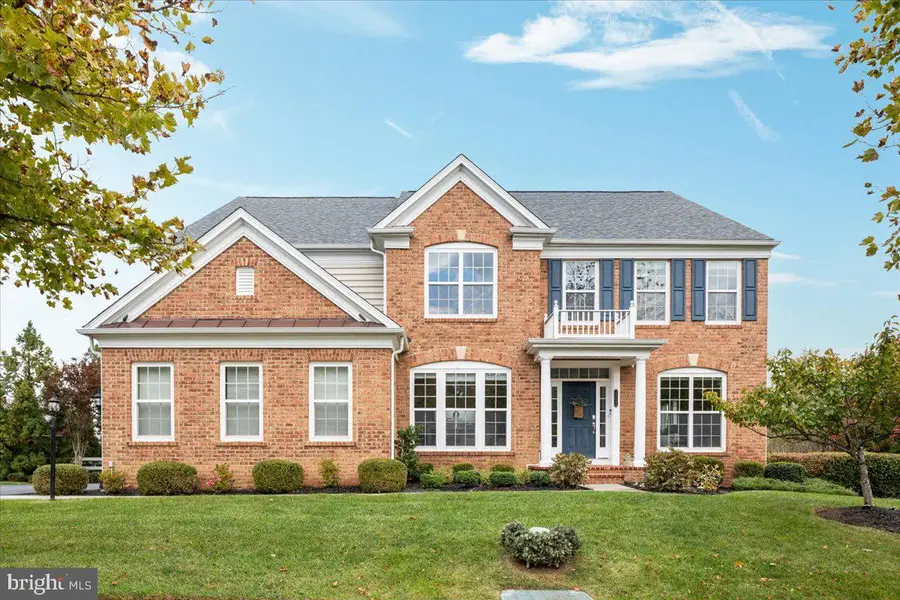 21064 Great Woods Dr, Leesburg, VA 20175 - Image #2