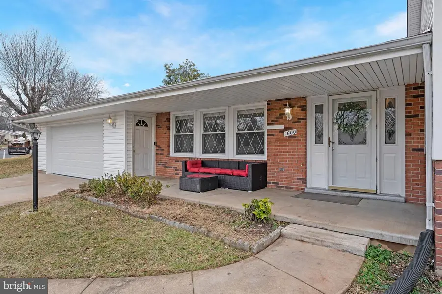 1600 N Craig St, Sterling, VA 20164 - Image #2