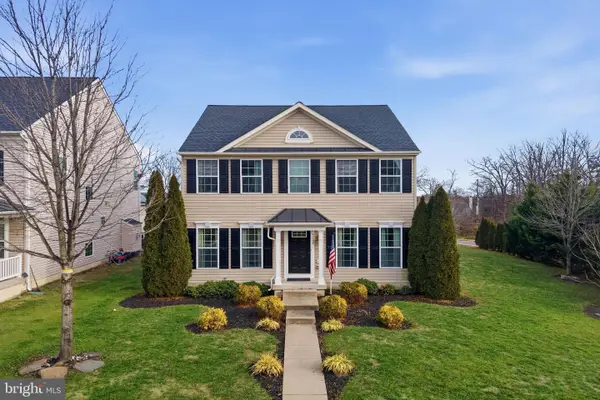 43038 Tippman Pl, CHANTILLY, VA 20152