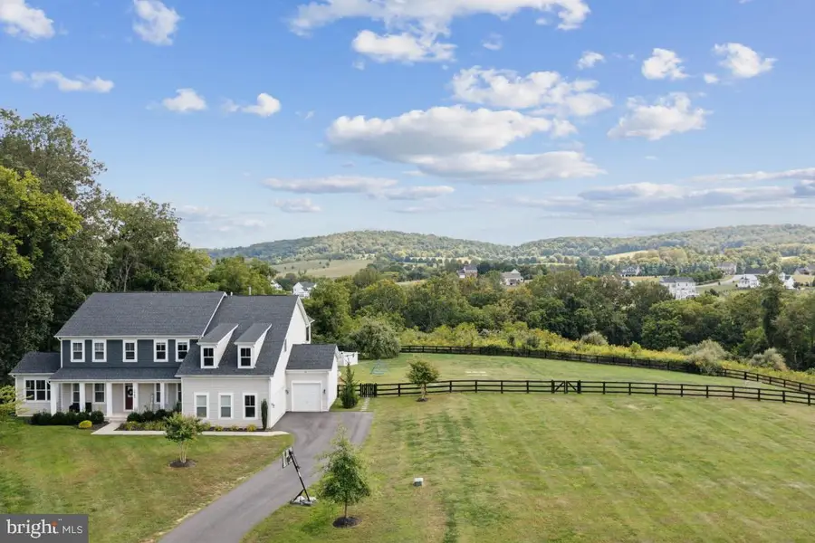 14132 Amys Meadow Ct, Leesburg, VA 20176 - #2