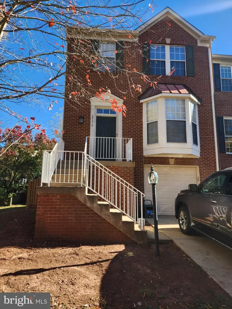 20372 Briarcliff Ter, Sterling, VA 20165 - Image #1