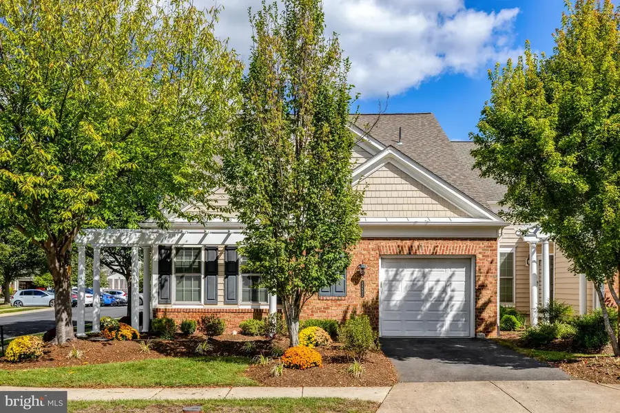 44482 Maltese Falcon Sq, Ashburn, VA 20147 - Image #3
