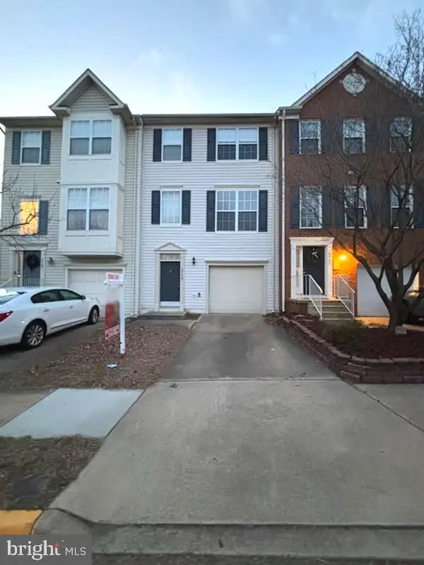 44179 Tippecanoe Ter, Ashburn, VA 20147 - Image #3