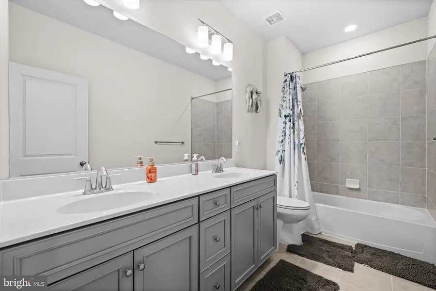 22530 Wilson View Ter, Ashburn, VA 20148 - #3