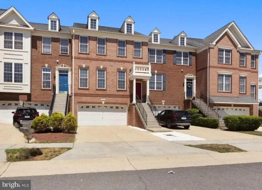 25270 Whippoorwill Ter, Chantilly, VA 20152 - #2