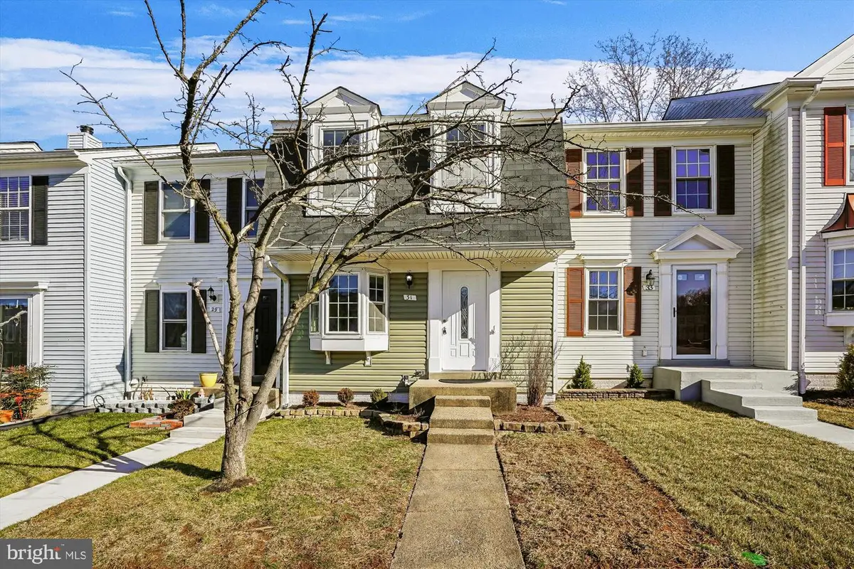 31 Quincy Ct, Sterling, VA 20165 - #1