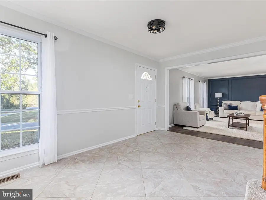 130 Minor Rd, Sterling, VA 20165 - #3