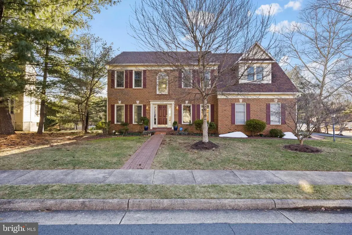 47315 Vista Ct, Sterling, VA 20165 - #1