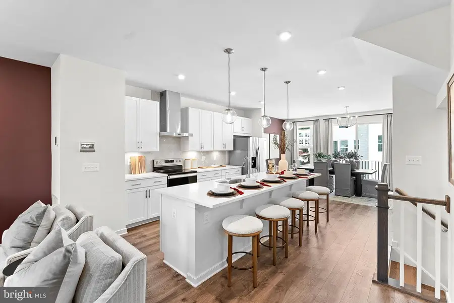 43793 Mystic Maroon Ter, Ashburn, VA 20147 - #3