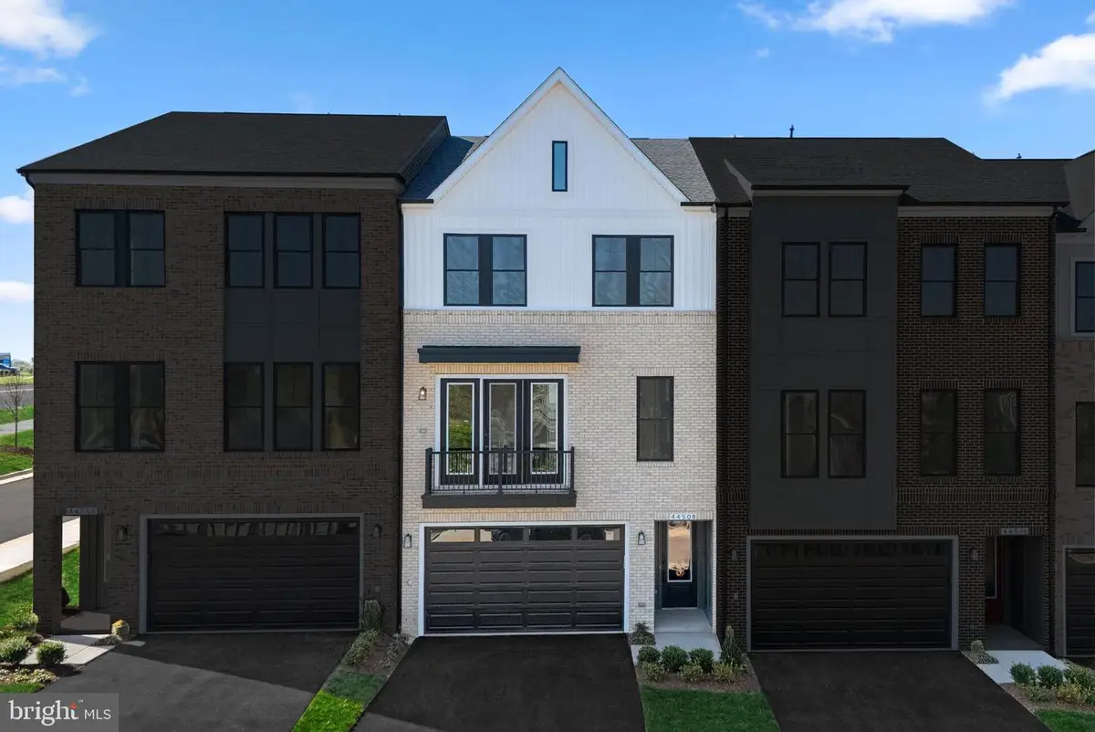 44508 Lowestoft Sq #homesite 22, Ashburn, VA 20147 - #1