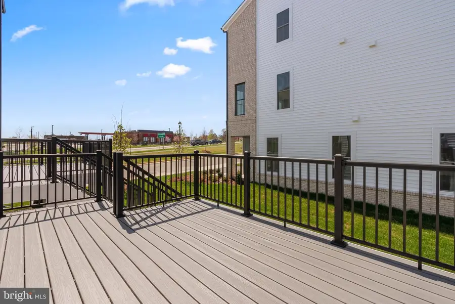 44508 Lowestoft Sq #homesite 22, Ashburn, VA 20147 - #3