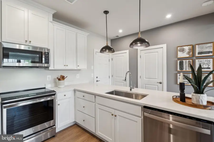 1059 Inferno Ter Se, Leesburg, VA 20175 - #3