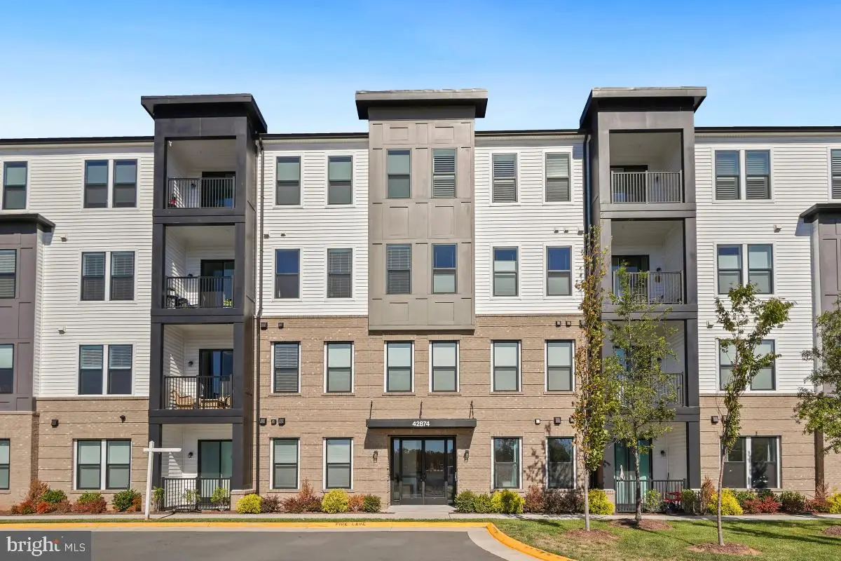 42874 Firefly Sonata Ter #206, Ashburn, VA 20148 - Image #1