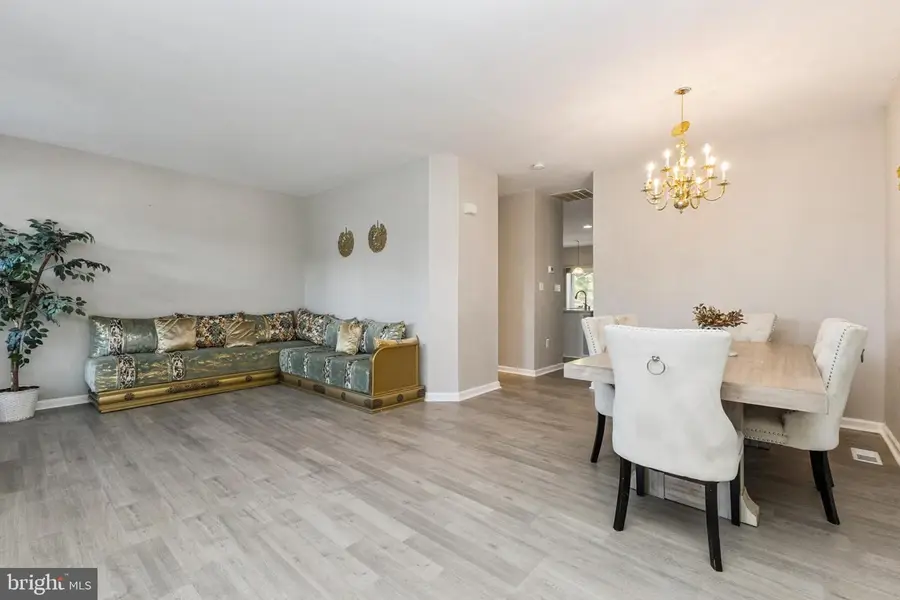 44310 Silkworth Ter, Ashburn, VA 20147 - #3