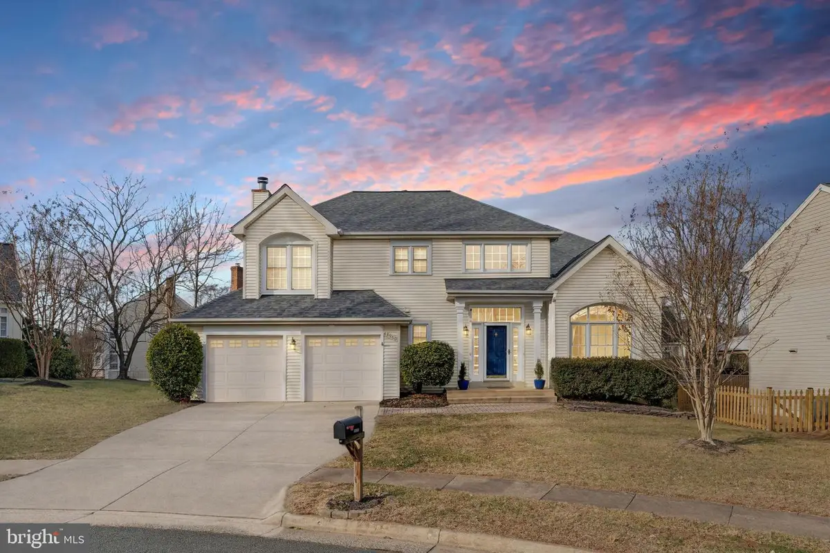 43960 Bidwell Ct, Ashburn, VA 20147 - Image #1