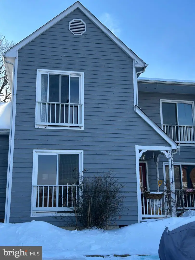 110 W O St, Purcellville, VA 20132 - Image #1