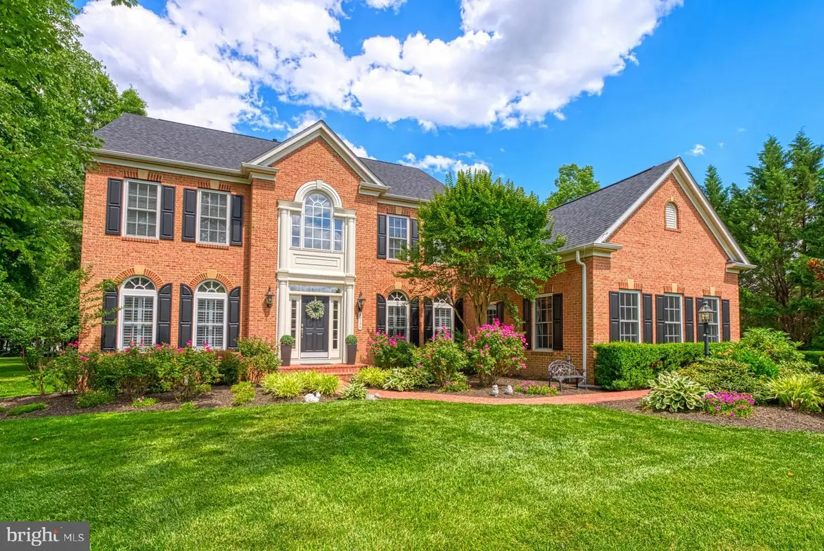 22134 Quail Pond Pl, Ashburn, VA 20148 - Image #1