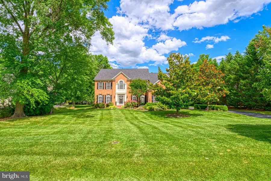 22134 Quail Pond Pl, Ashburn, VA 20148 - Image #2