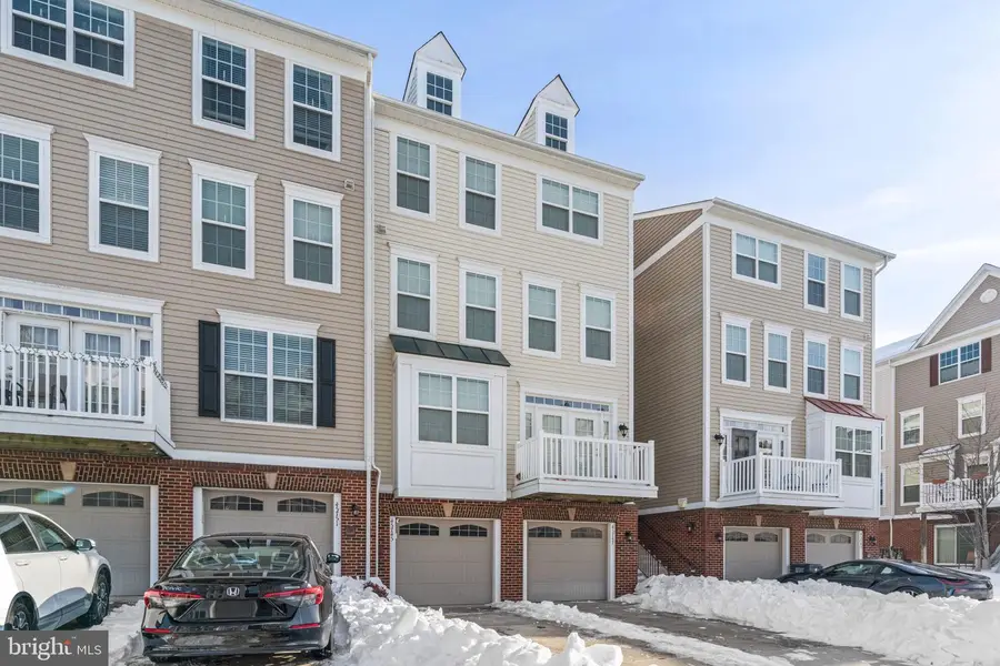 45745 Winding Branch Ter, Sterling, VA 20166 - #2