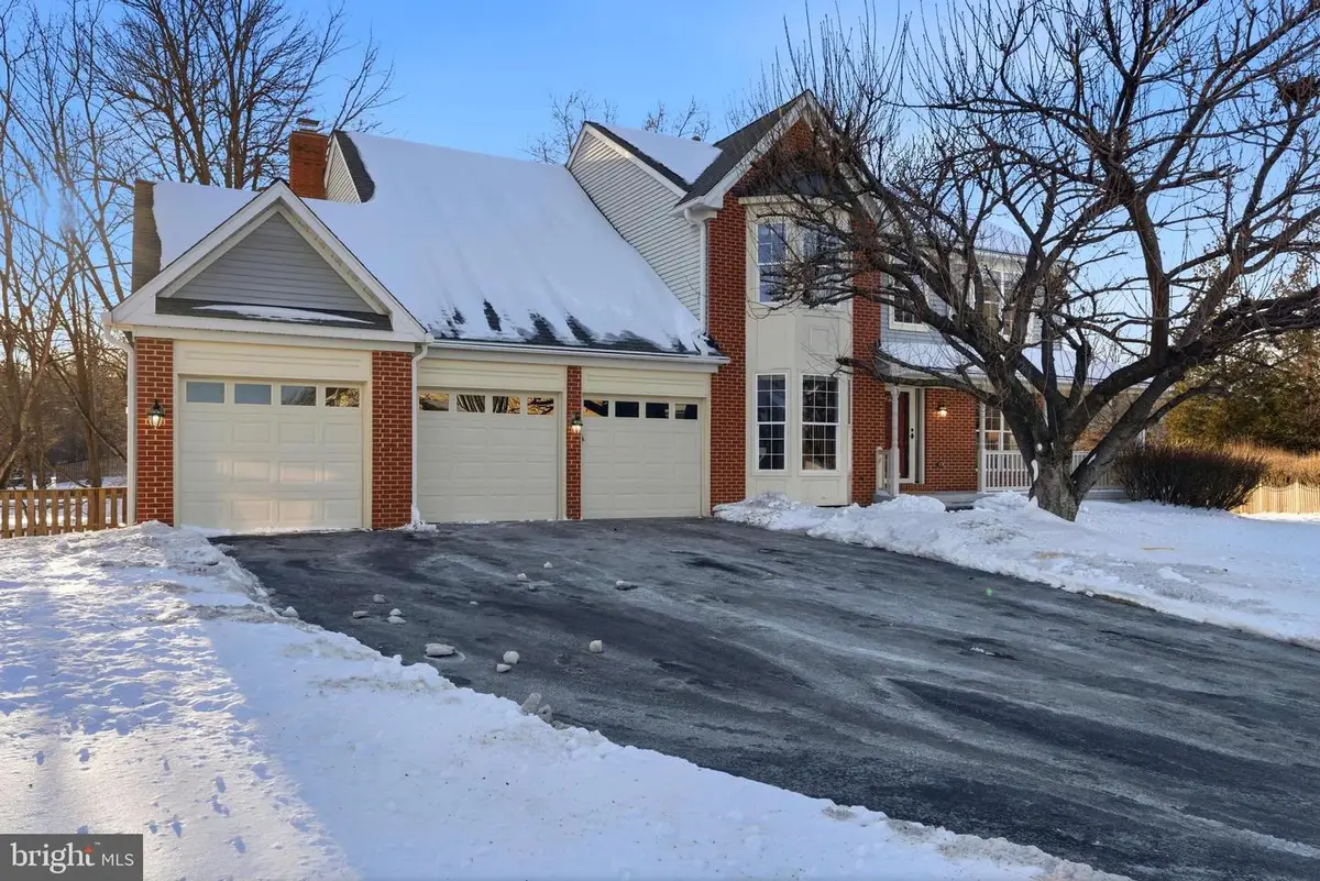 613 Brian Thomas Ct Se, Leesburg, VA 20175 - Image #1