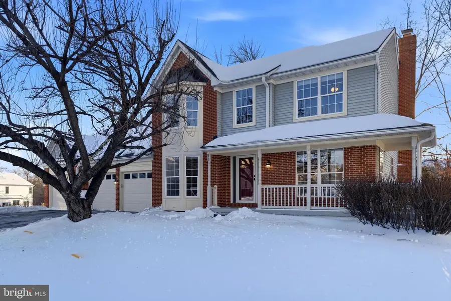 613 Brian Thomas Ct Se, Leesburg, VA 20175 - Image #2