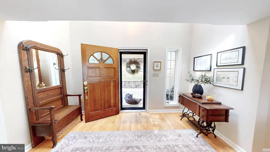 21539 Oatlands Rd, Aldie, VA 20105 - #3