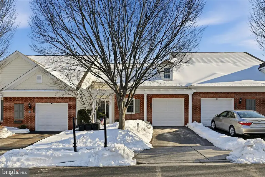 44397 Oakmont Manor Sq, Ashburn, VA 20147 - #2