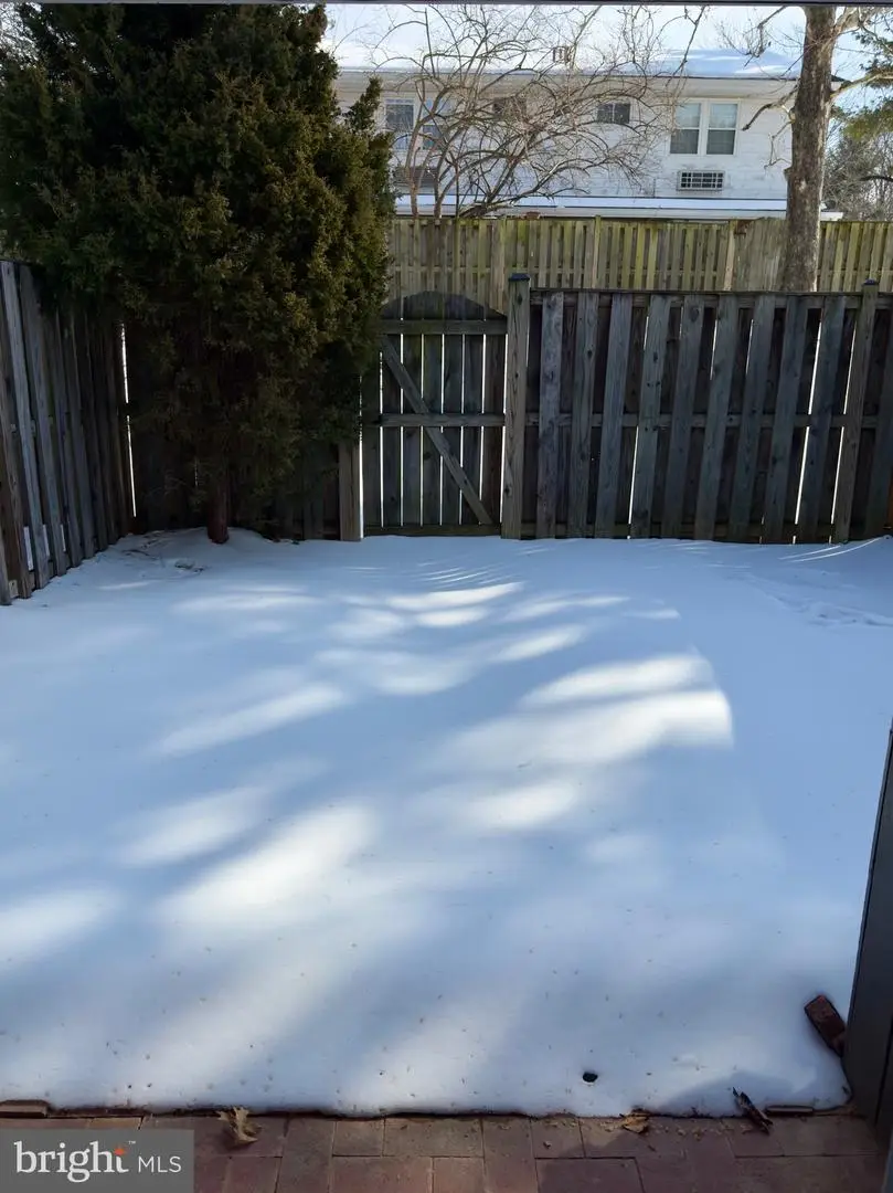 102 N Duke Dr, Sterling, VA 20164 - #2