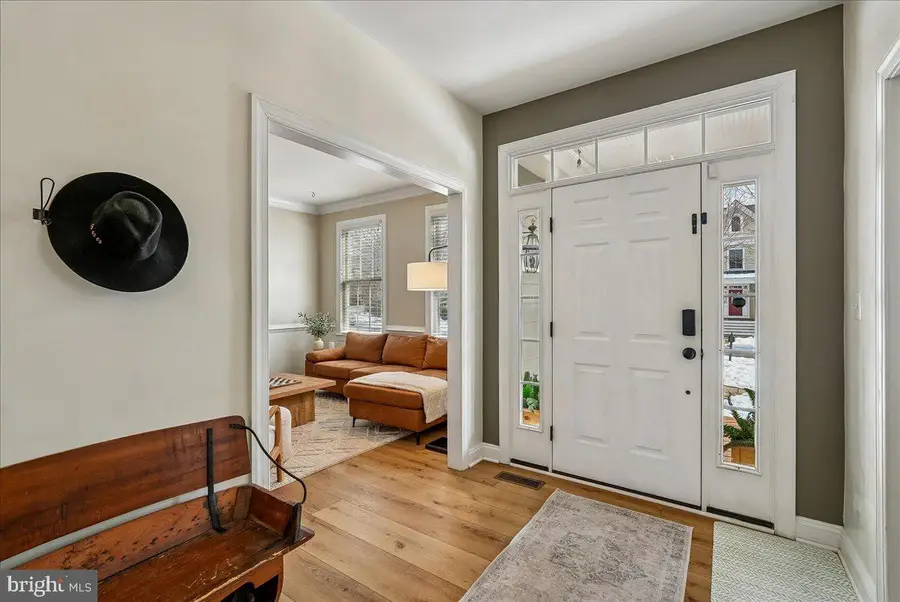 627 Greysands Ln, Purcellville, VA 20132 - #3