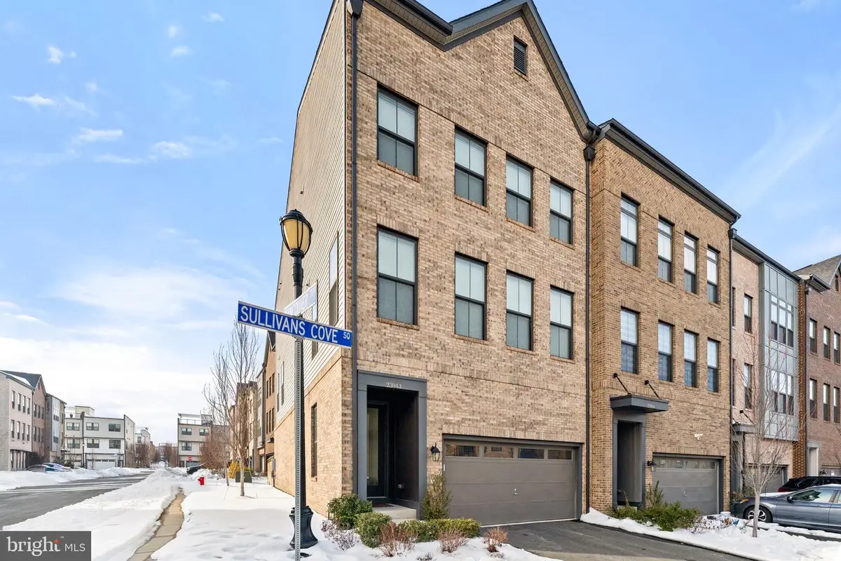 23043 Sullivans Cove Sq, Brambleton, VA 20148 - #1