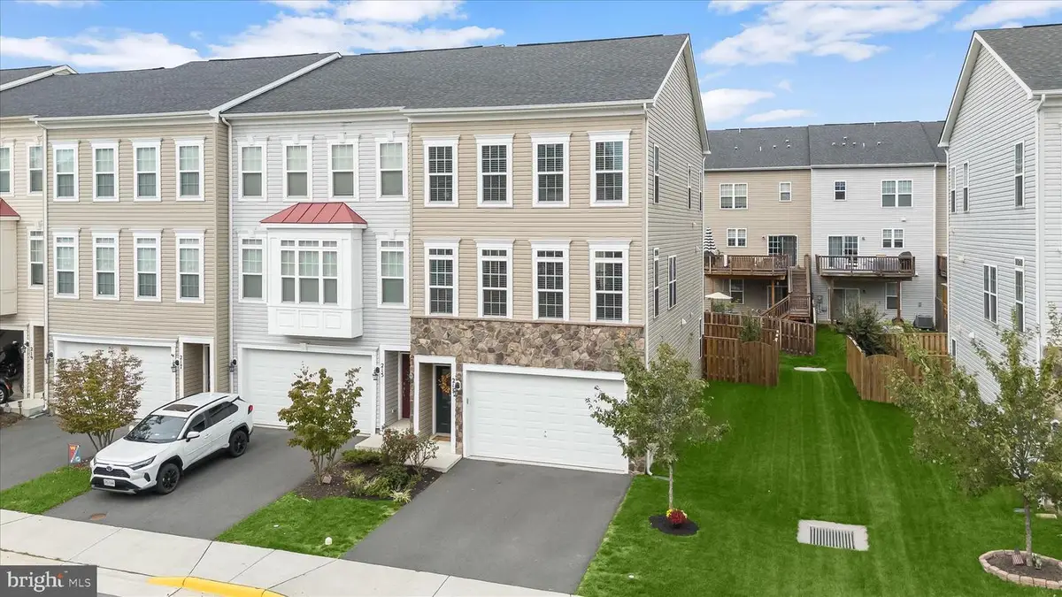 213 Upper Brook Ter, Purcellville, VA 20132 - Image #1