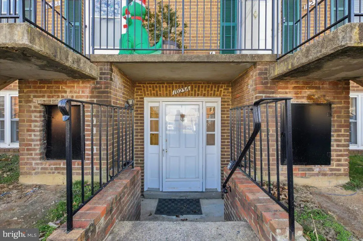 1023-a Margate Ct, Sterling, VA 20163 - #1