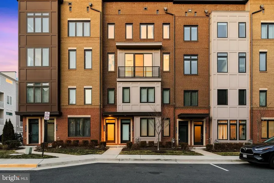 43182 Mongold Sq, Ashburn, VA 20148 - #2