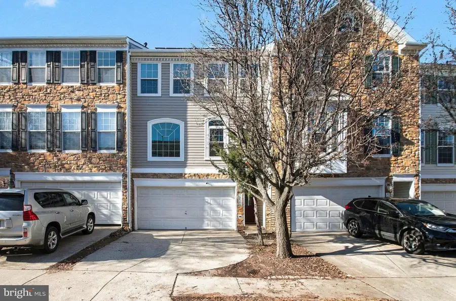 43686 Phelps Ter, Ashburn, VA 20147 - #2