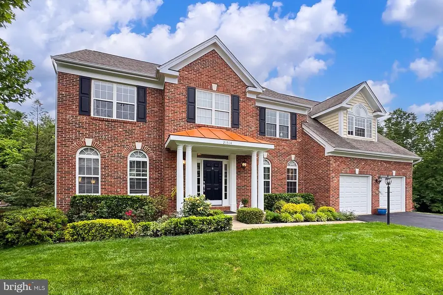 21514 Golden Autumn Pl, Broadlands, VA 20148 - #2