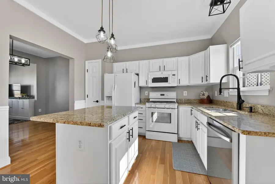 539 Tuliptree Sq Ne, Leesburg, VA 20176 - #2