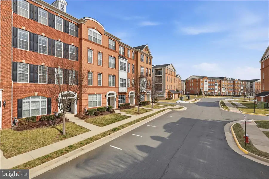 43100 Thoroughfare Gap Ter, Ashburn, VA 20148 - #3