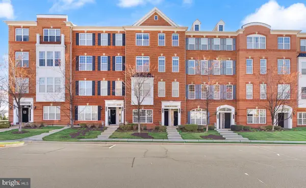 23466 Belvoir Woods Ter, ASHBURN, VA 20148