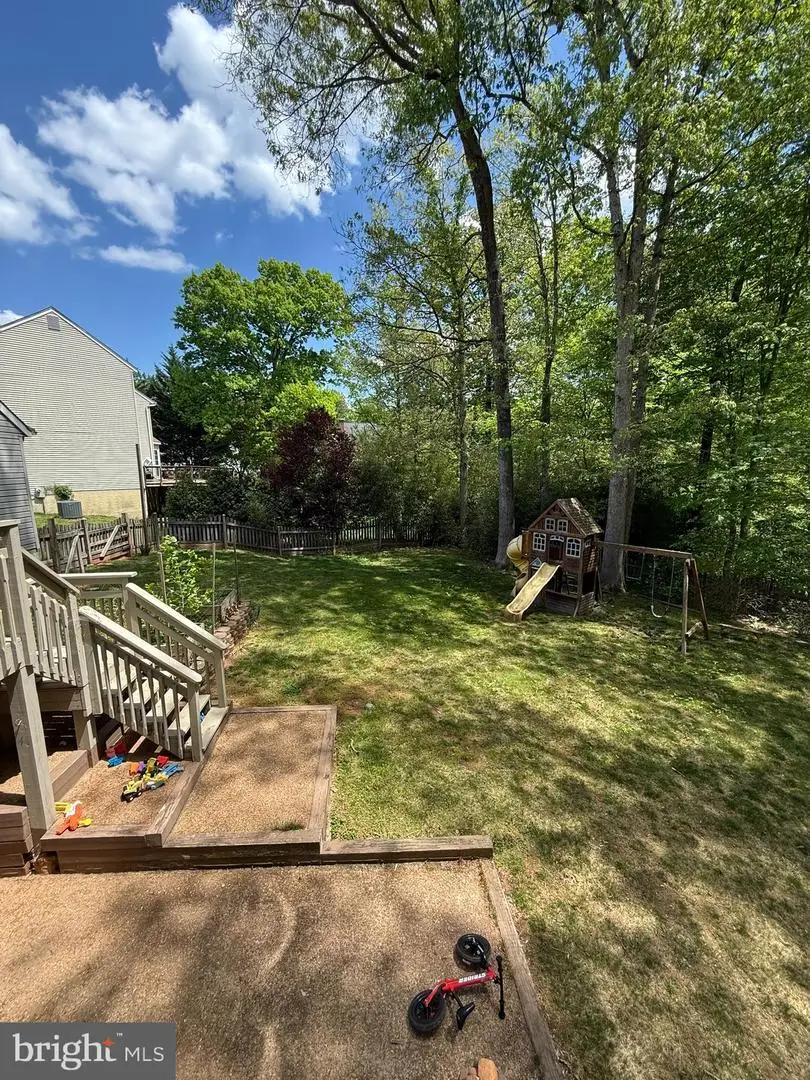 904 Old River Way Ct, Sterling, VA 20164 - #3