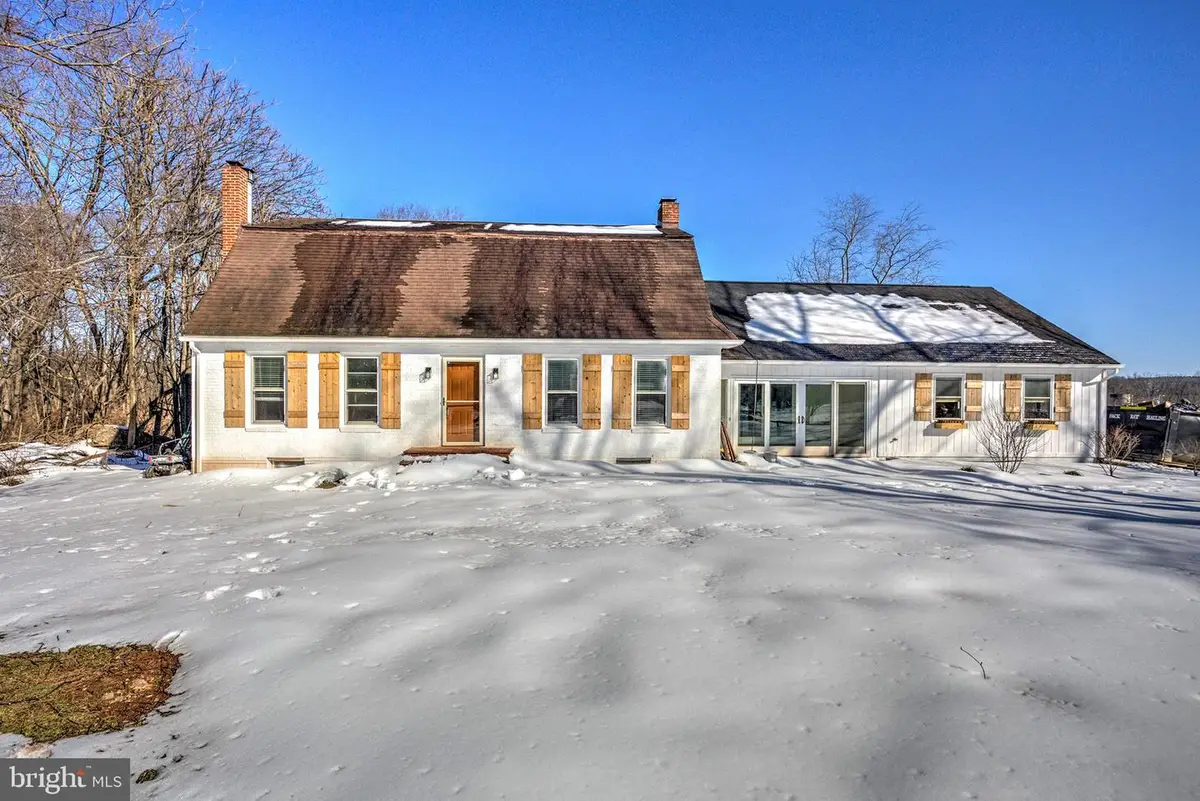 42618 St Clair Ln, Leesburg, VA 20176 - #1