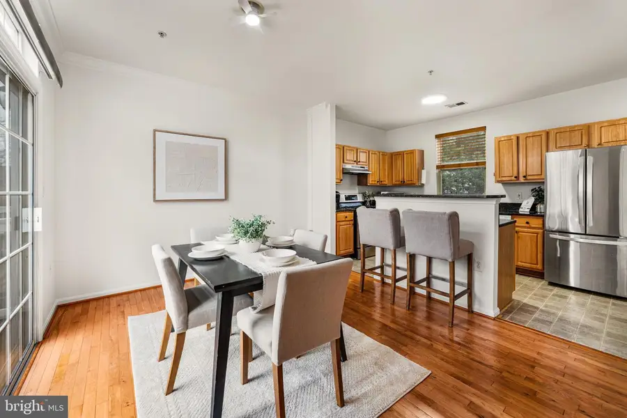 21781 Findon Ct, Ashburn, VA 20147 - #2