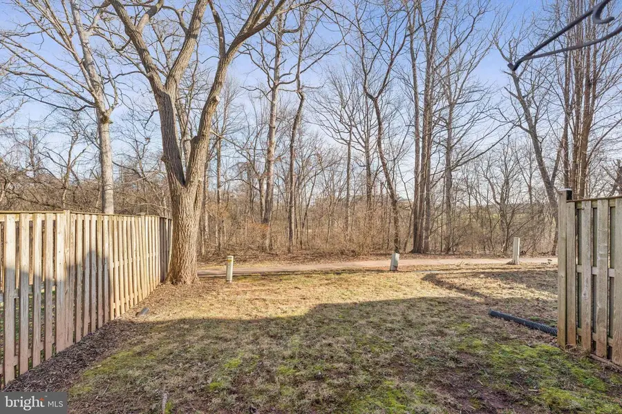 44048 Gala Cir, Ashburn, VA 20147 - #3