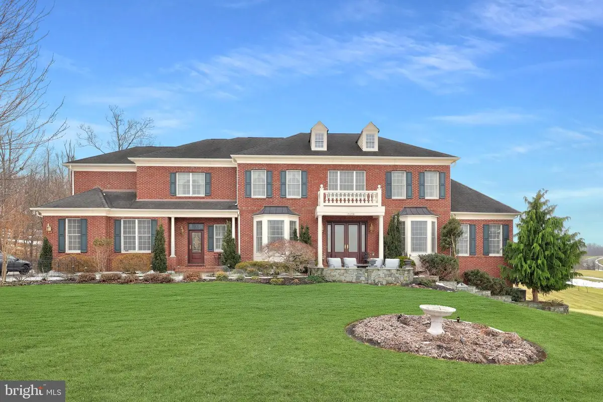 41199 Cotter Ct, Waterford, VA 20197 - #1