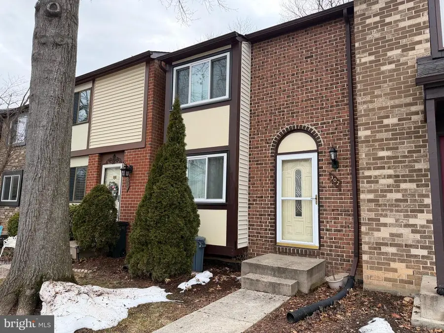 302 Giles Pl, Sterling, VA 20164 - #3