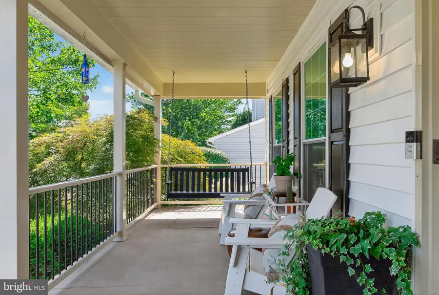 18687 Drummond Pl, Leesburg, VA 20176 - #3