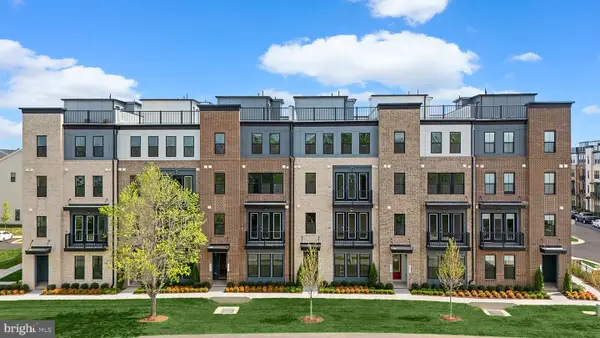 43298 Farringdon Sq #homesite 209, BROADLANDS, VA 20148