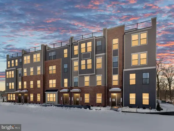 44590 Strabane Ter, ASHBURN, VA 20147