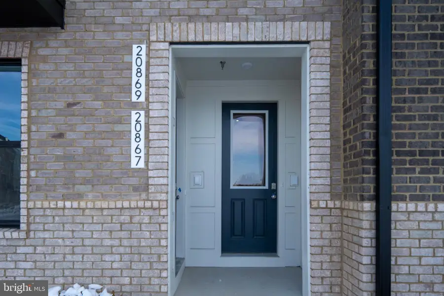 20869 Murry Falls Ter, Ashburn, VA 20147 - #3