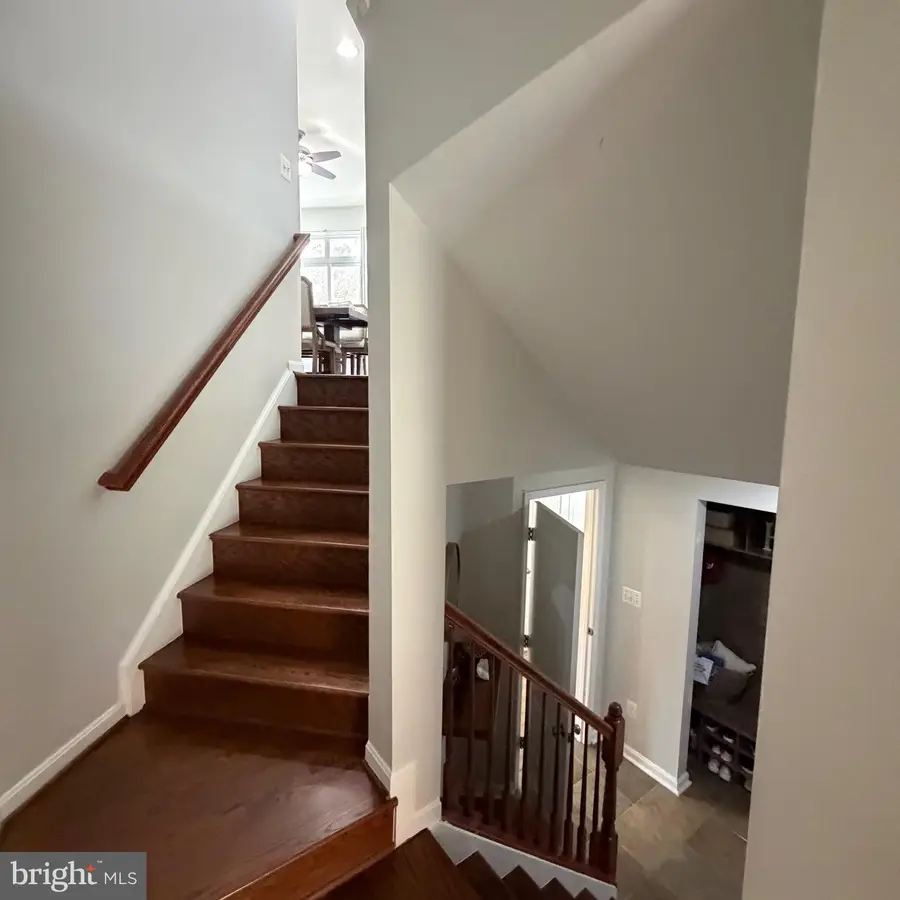 23466 Twin Falls Ter, Ashburn, VA 20148 - #3