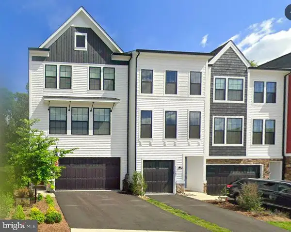 42240 Graves Mountain Ter, CHANTILLY, VA 20152